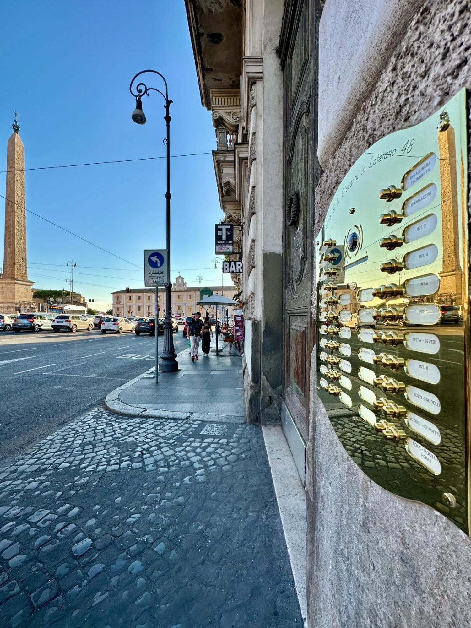 Vacanze Romane Laterano Exterior photo
